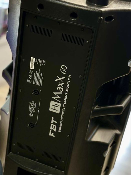 FBT Hi-Maxx60 impecabile boxe monitoare