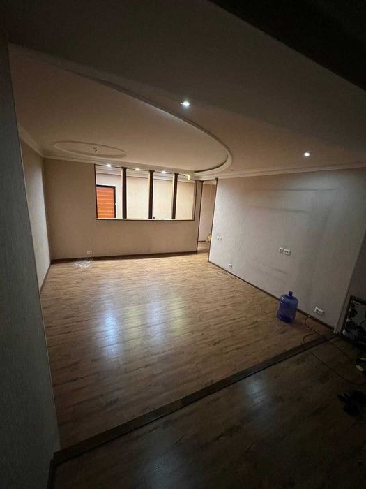 Чиланзар-23 3/7/9, балкон 2х6, 71м2