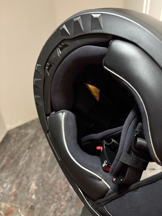 Каска за мотор Scorpion EXO 930