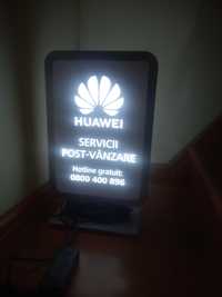 Panou publicitar Huawei