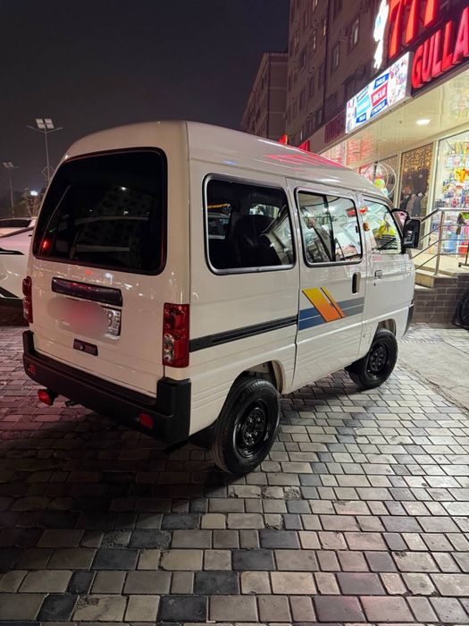 Damas sotiladi 2025 yil yengi