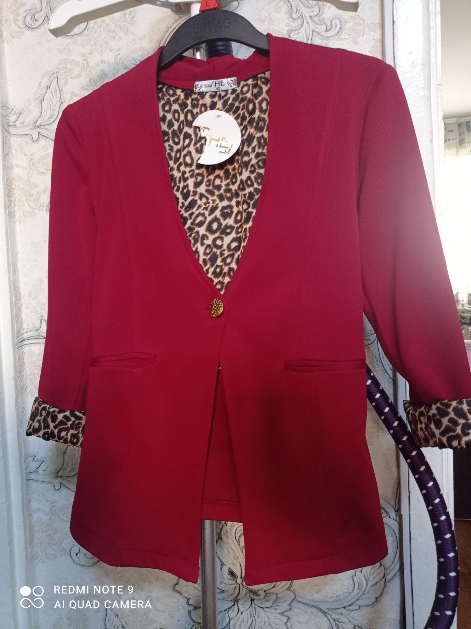 Женский пиджак размер 42 турецкий