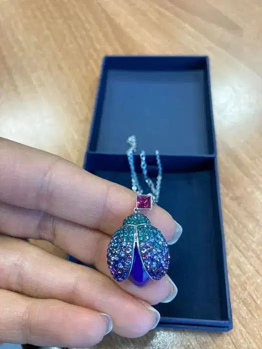 Colier cristale swarovski buburuză