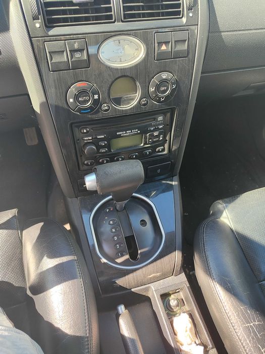 Автомобил Ford Mondeo MK3
