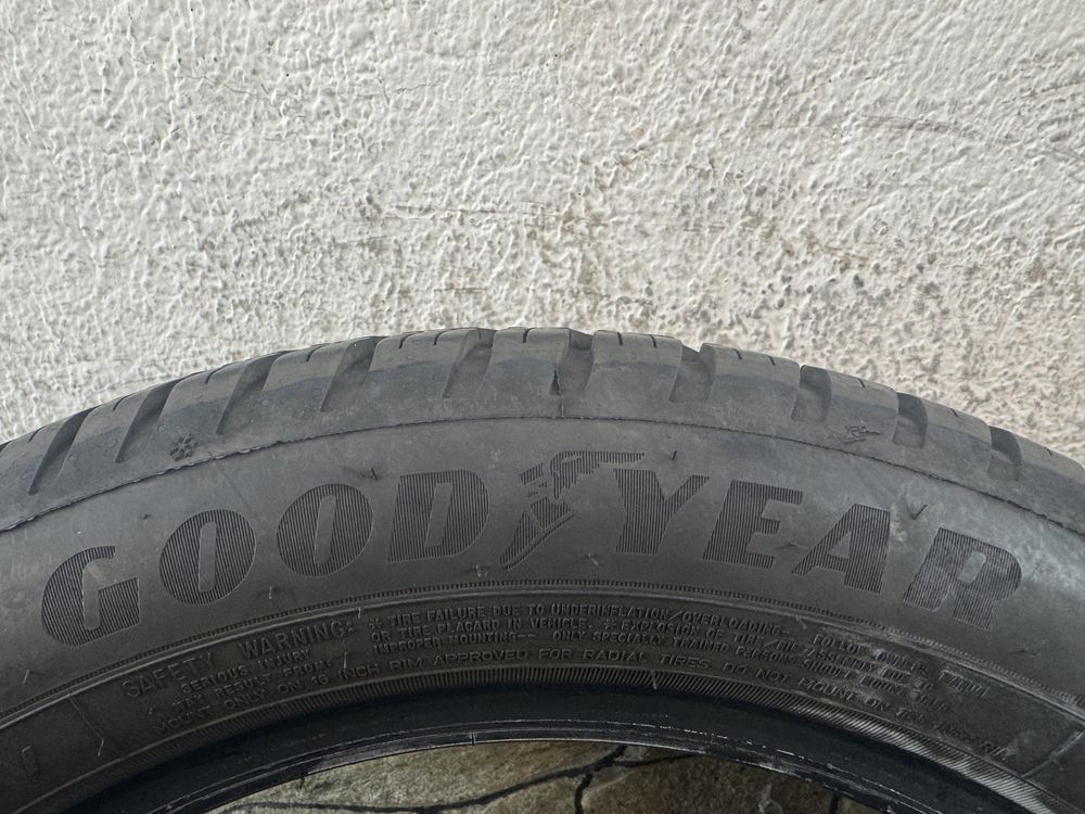 Автомобилни гуми 195 55 16 Goodyear