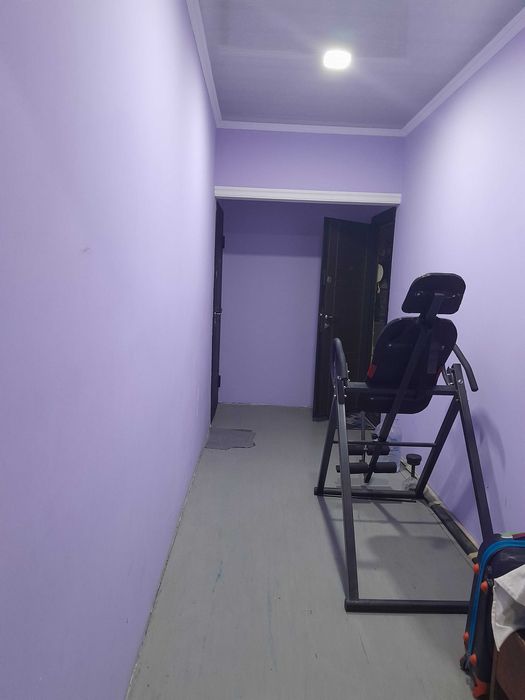 Продам 2 комнатую квартиру . Состояние средне.кадышева базар