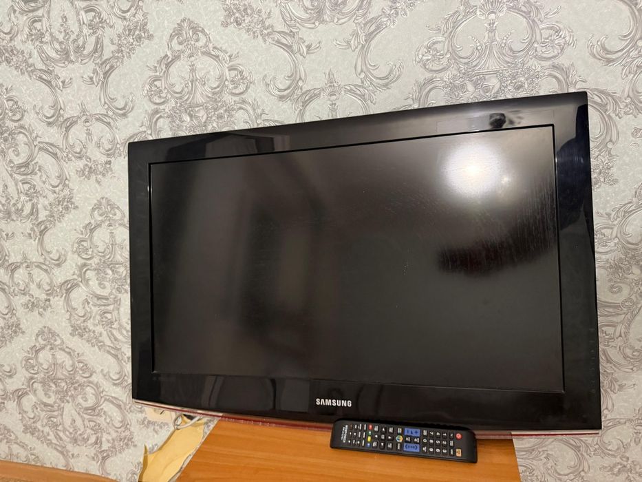Продам телевизор