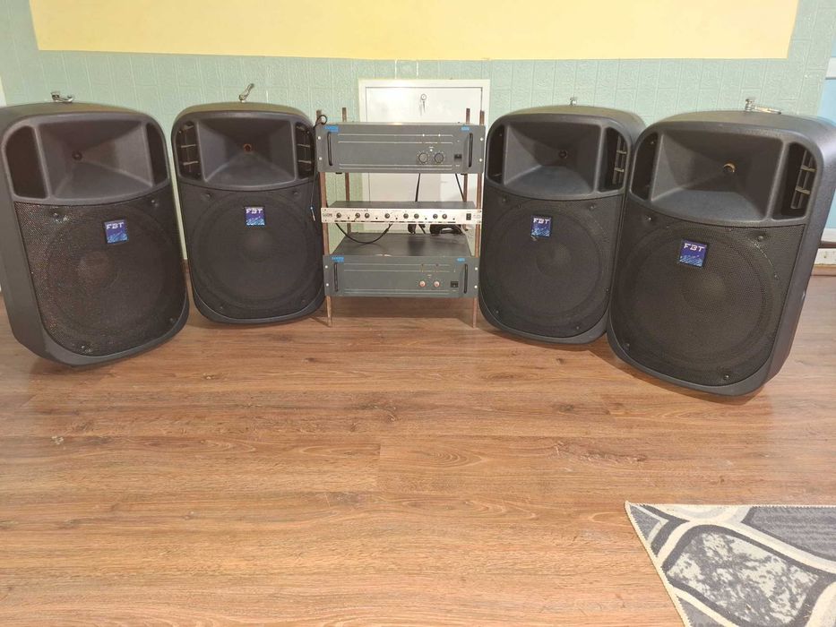 vând sistem de sonorizare complet sau separat