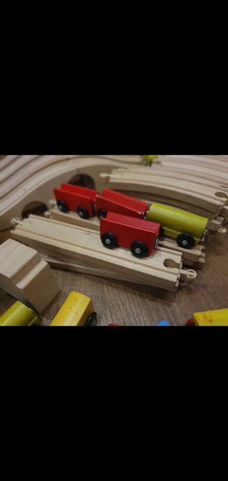 Дървено влакче с релси Икеа