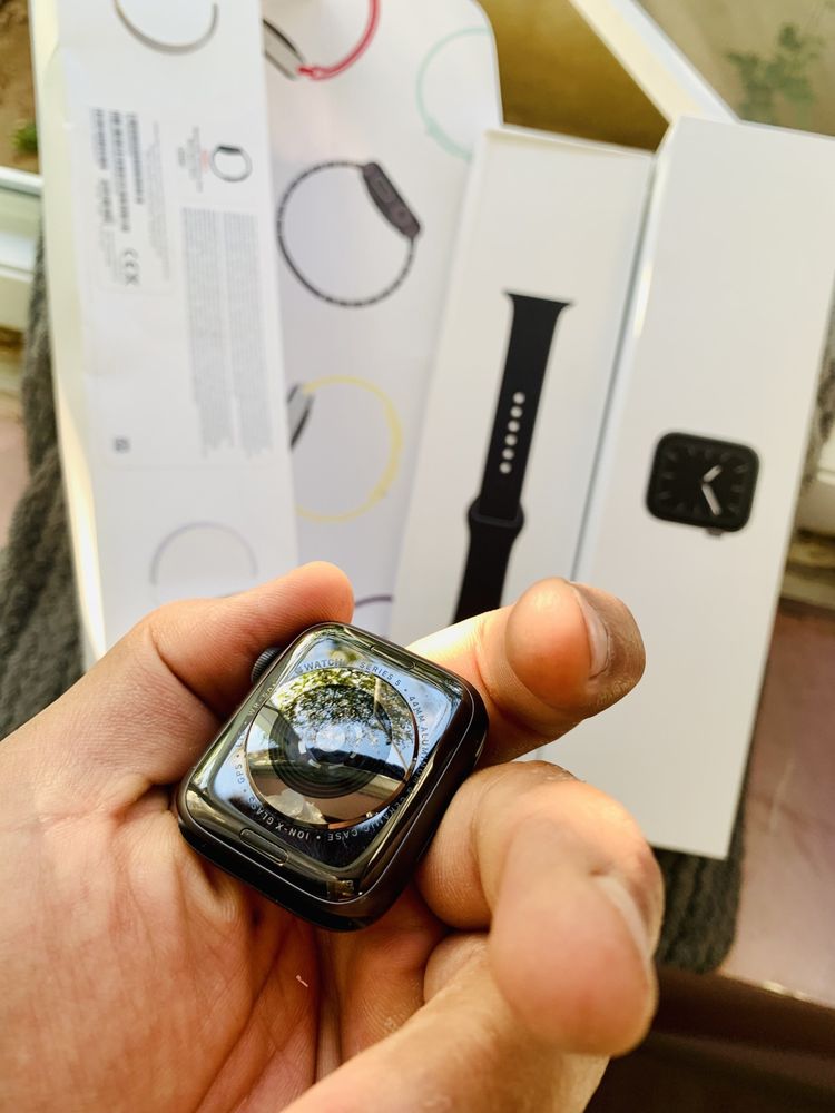 apple iwatch 5 44mm a2157