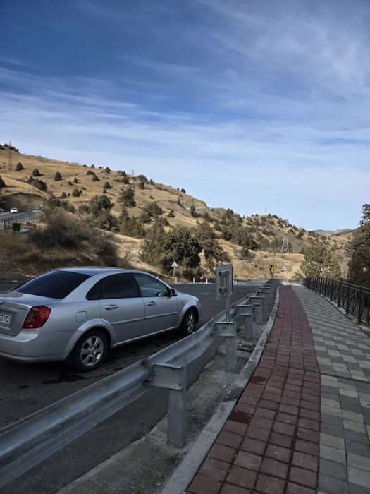 Gentra 2015 avtamat lyuk bor