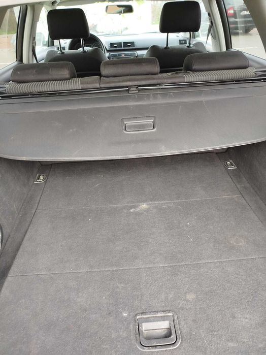 Audi A4 B7 , 2L  140cp