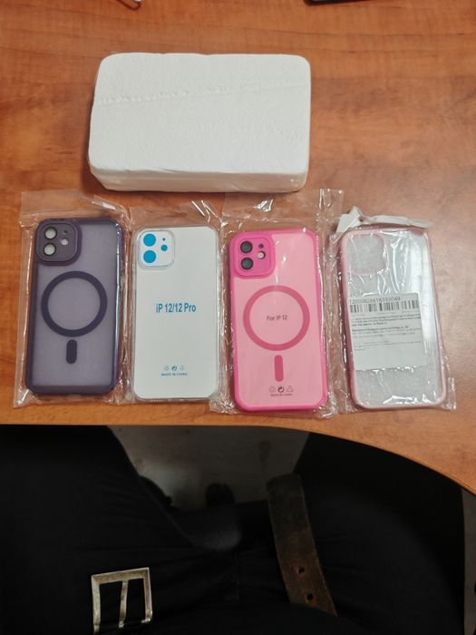 Калъф и протектор за iphone 12