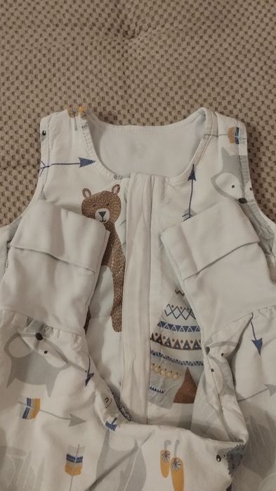 Спален чувал с крачета Angel baby
Ширина: 56 см
Дълбочина: 62