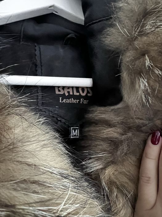 Естествена кожа яке с яка от лисица