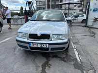 Skoda Octavia Skoda Octavia 1 Tour – 1.6 Benzină – 105 CP – Pachet Drumuri Grele