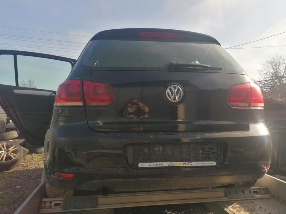 Голф 6 1.6 105коня