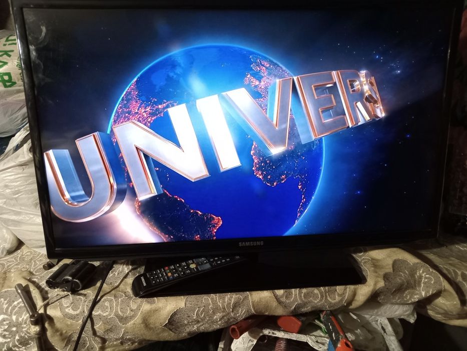 Телевизор 32 дюймов