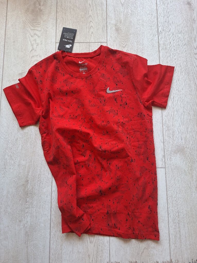 Мъжки тениски Nike