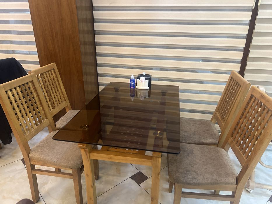 stol stul hovli yoki choyxona uchun yaxshi chidamli kop ishlatilmagan