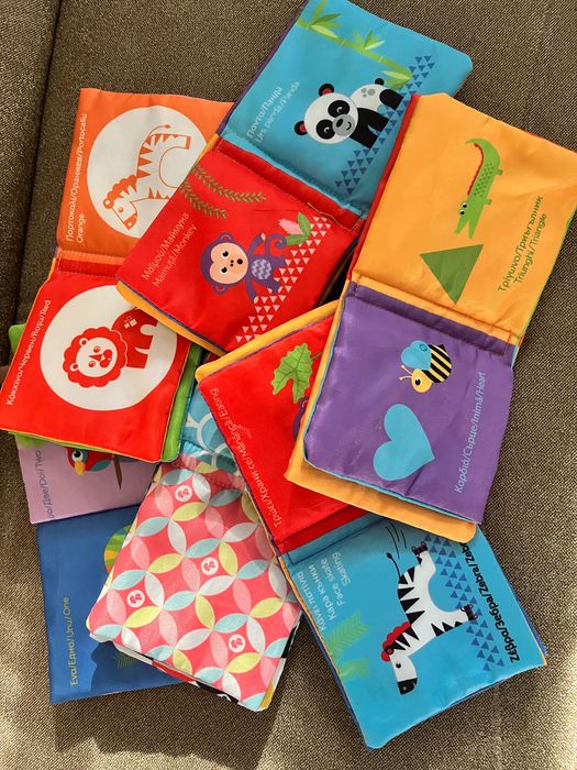 Интерактивен комплект меки книжки