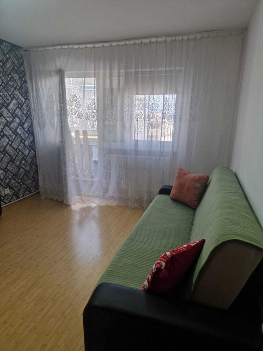 Inchiriez apartament 2 camere central Deva pet friendly