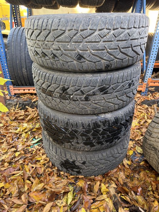 Джанти 225/45/17  заедно с гумите се продават