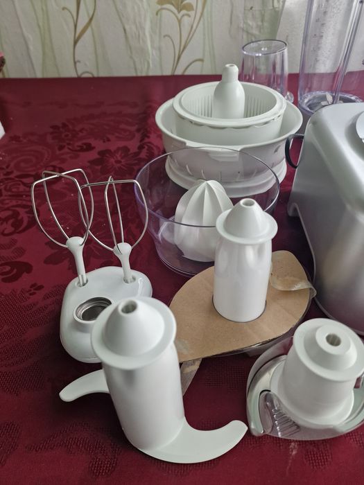 Кухненски робот Kenwood Multipro Classic FP735, 1000 W