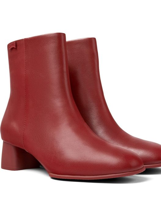 Дамски боти Camper с масивен ток