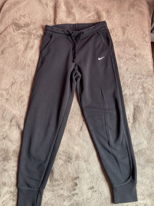 Дамски анцуг марка Nike