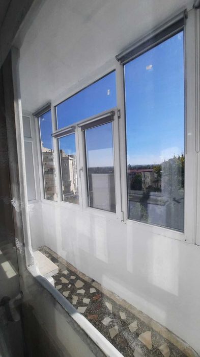 Inchiriez 2 camere apartament Primarie