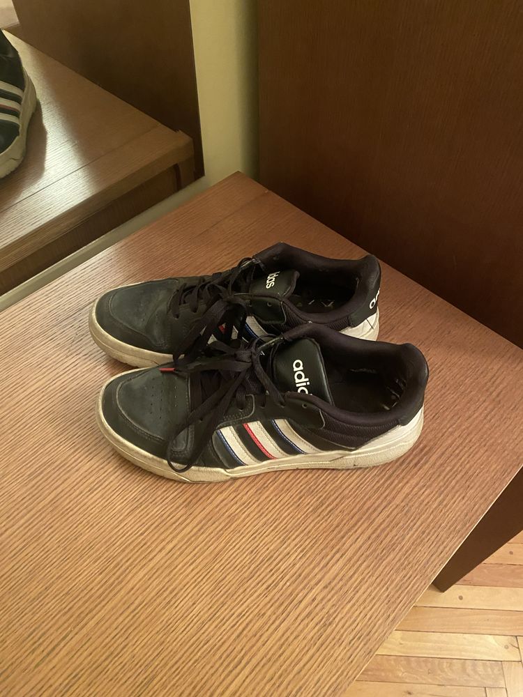 Кроссовки Adidas 43 размер
