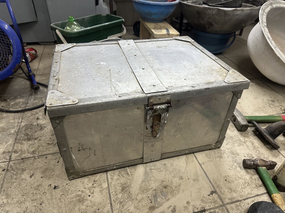 Ящик сундук алюминиевый