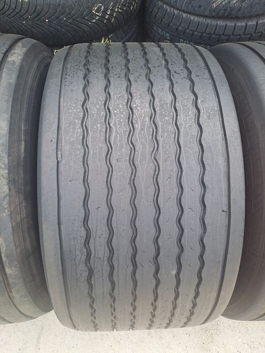 445/45/19.5 michelin, goodride