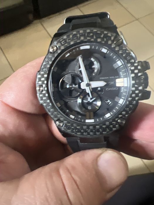 Часовник касио в перфектно състояние