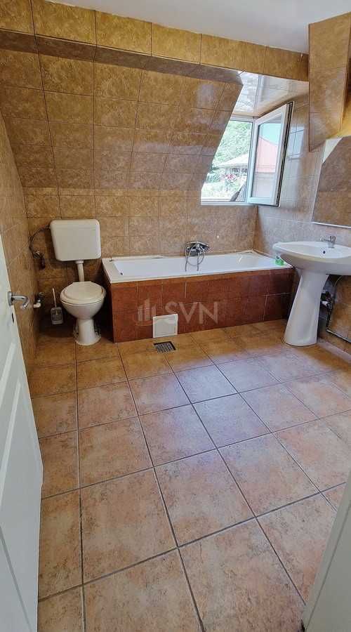 Apartament 3 camere in centrul Brasovului, str.Mihai Eminescu