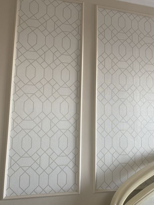 Обои два целых рулона остатки не вскрытые