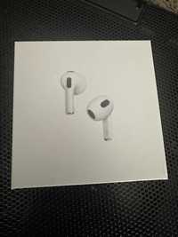 слушалки Apple Air Pods 3 gen Lighting Charge