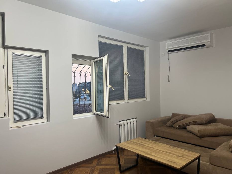 Шохмедцентр, Госпитальный, Банковский дом(200кв.)