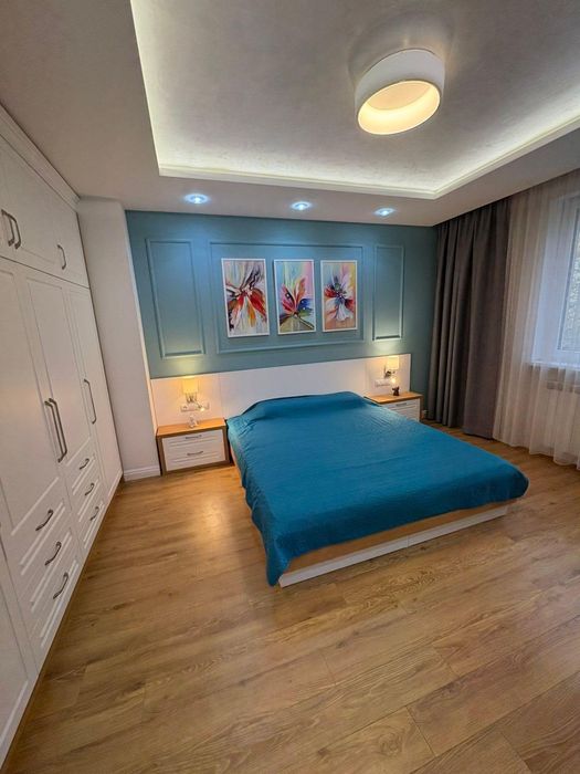 Дава се под наем Тристаен апартамент в София, Център - 90 кв.м за 1500 € - Снимка #5