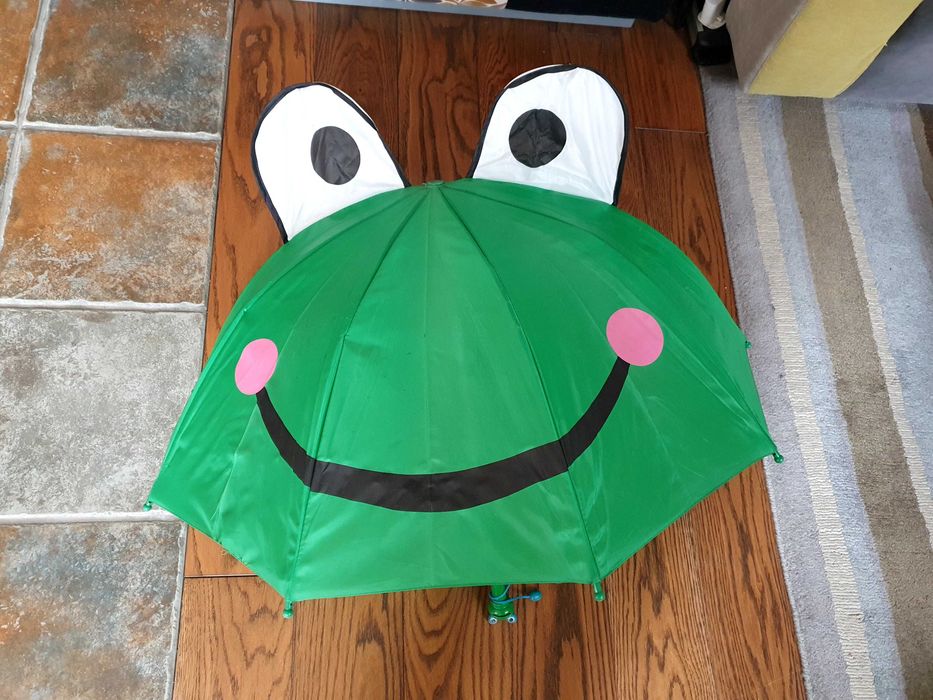 Детски чадър жаба