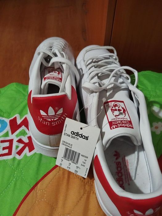 Чисто нови мъжки маратонки Adiddas 55 номер
