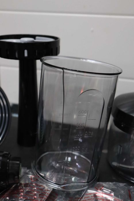 BOSCH Серия6 Пасатор ErgoMaster 1000W Неръждаема стомана, СПУКАНА ЧАША