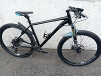 Bicicleta Hardtrail roti pe 29 cadru XL Full shimano XT