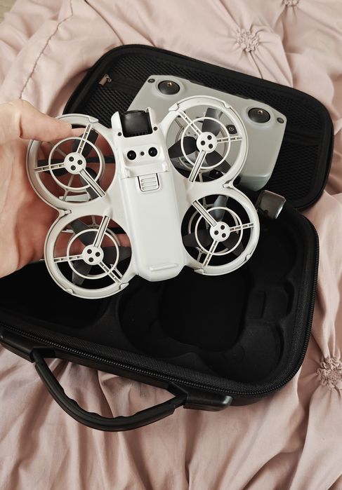 Vand drona DJI NEO