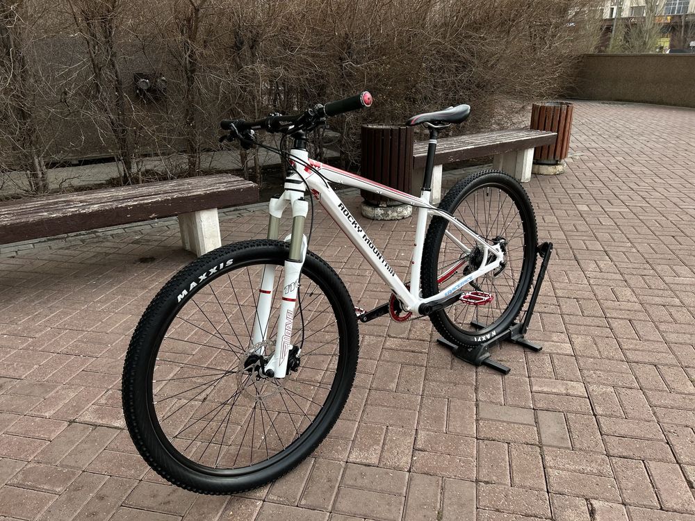 Велосипед Rocky Mountain vertex M, 29