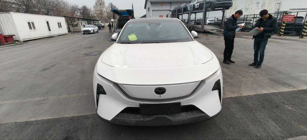 Mazda ez 60 Notarius