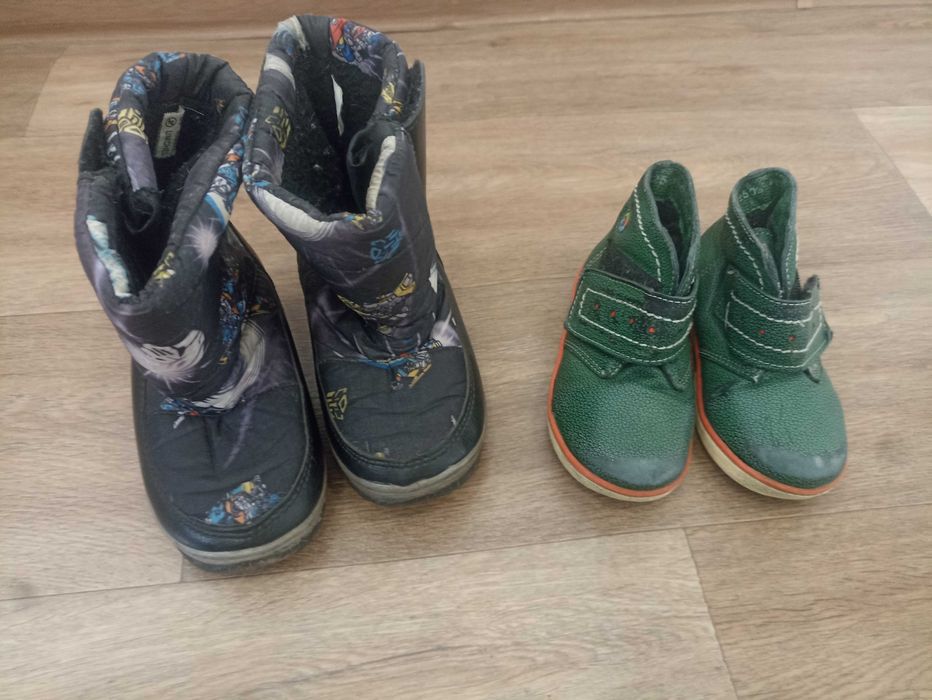 Отдам детскую обувь