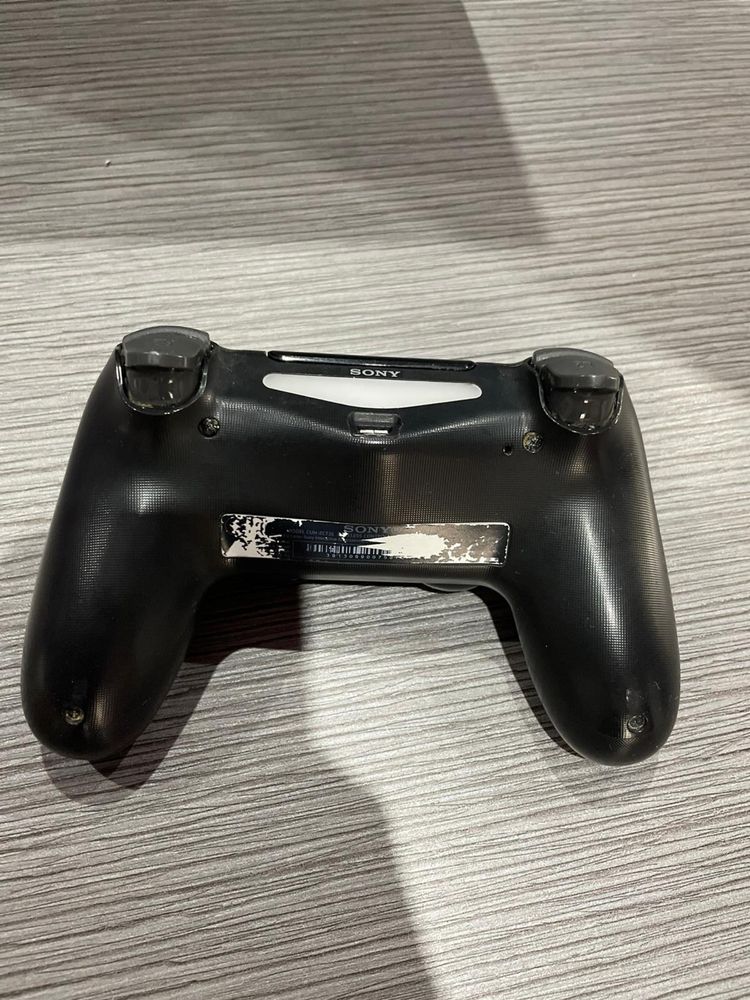 Playstation 4 Pro 1TB