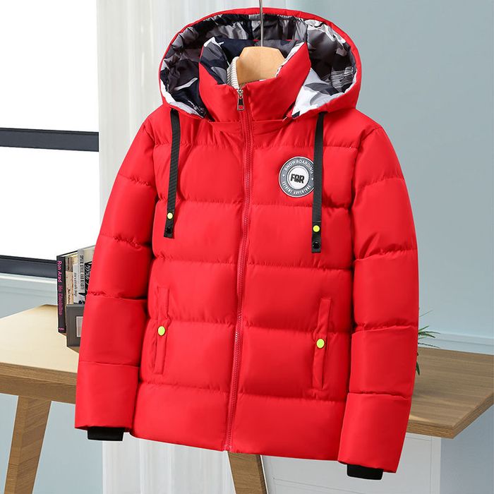 Qishgi bollar va qizla uchun kurtkalar sifati bombaa